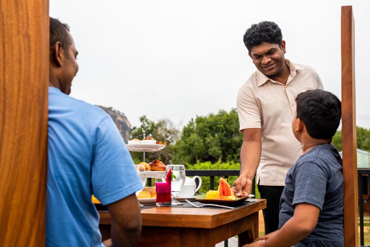 Sigiriya King'S Resort المظهر الخارجي الصورة