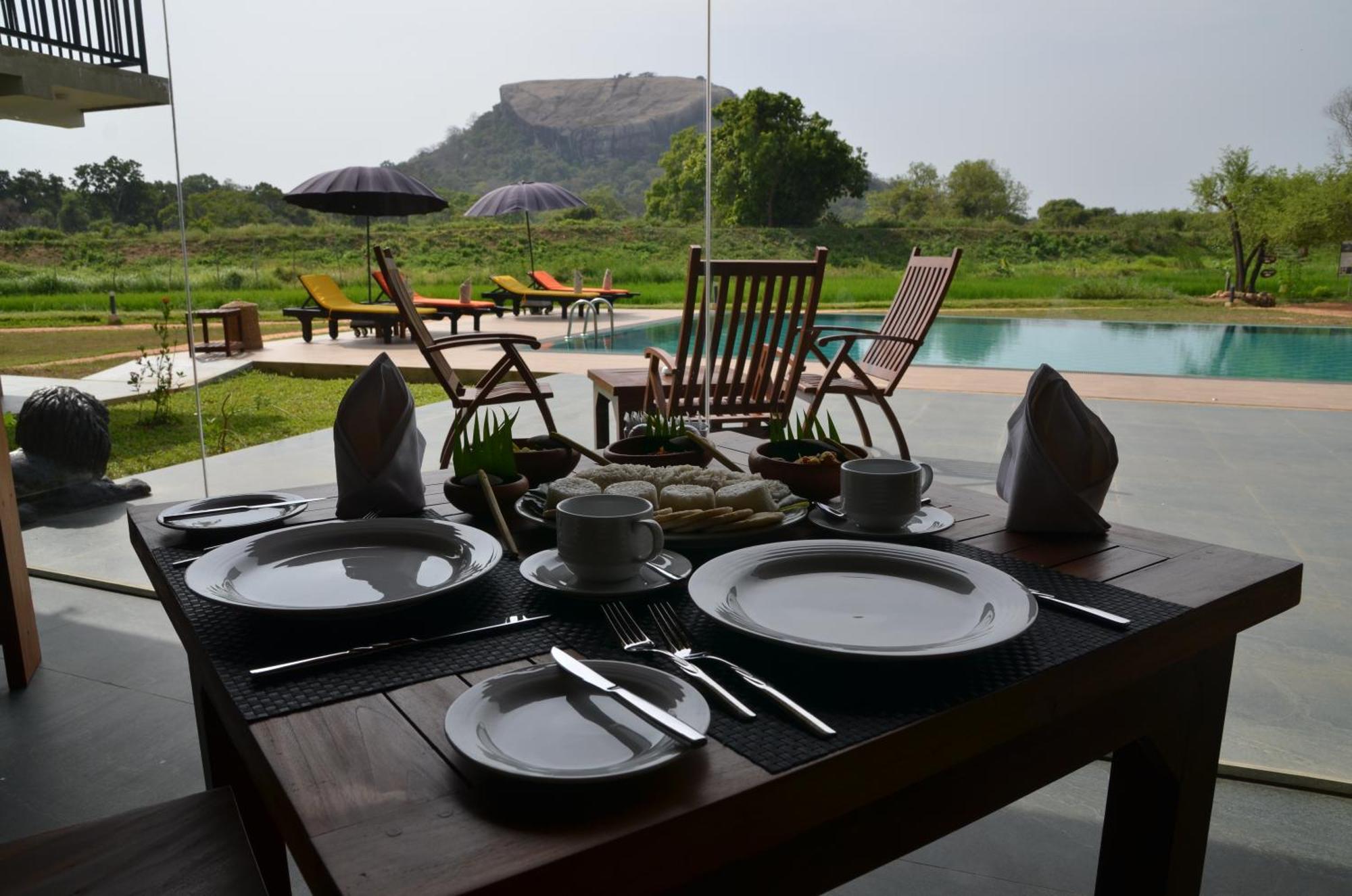 Sigiriya King'S Resort المظهر الخارجي الصورة